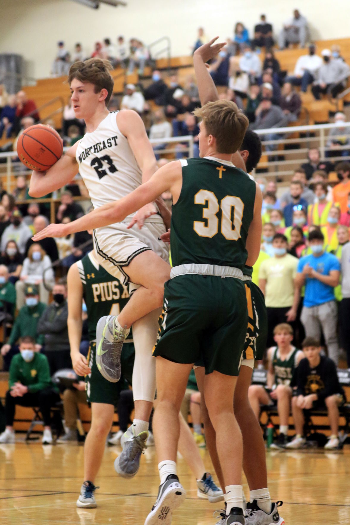 Lincoln Pius X vs. Lincoln Northeast, 1.8